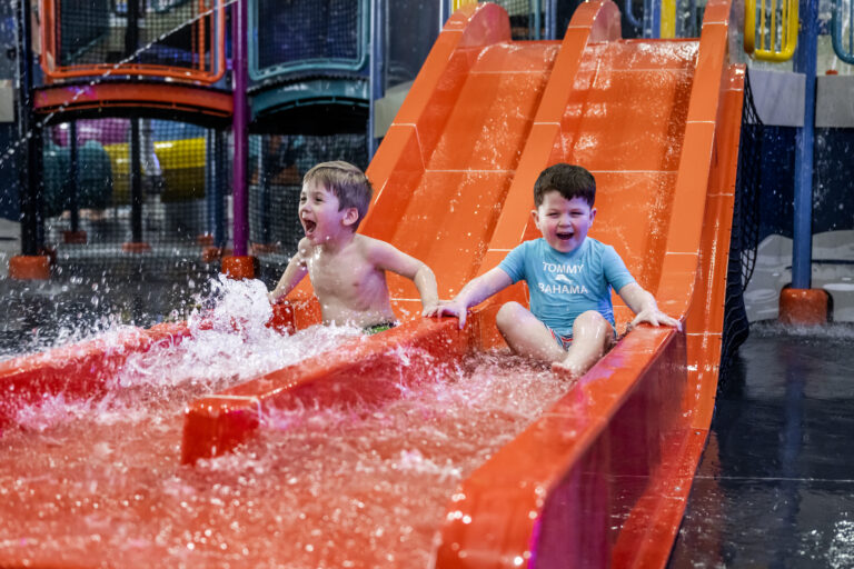 Command Center - Dual Orange Slide (3)